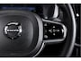 Volvo XC60 2.0 T6 Plug-in hybrid AWD R-Design - Automaat | S/K-Panodak | Harman/Kardon | Elek. Trekhaak | Dig. Cockpit | Adapt. Cruise | Stoel-+Stuurverw. | PDC | Camera | NAV + App. Connect | ECC | Elek. Klep | LM 19" |
