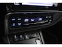 Toyota Auris 1.8 Hybrid Dynamic Ultimate | Stoelverwarming | Parkeercamera | Cruise control |