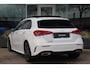 Mercedes-Benz A-klasse A 200 AMG-Line 163pk | Multibeam | Cruise | Pano | Camera | Keyless | Navi | Carplay | Sfeer