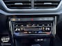 Volkswagen T-Roc 1.5 TSI DSG R-Line ADABCR*HAAK*CAMERA*CARPLAY