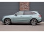 Mercedes-Benz GLC 300de 4MATIC AMG Line | Distronic+ | Panoramadak | Memory | Trekhaak | Digital Light | HUD | Verwarmd Stuurwiel | Surround Camera | Augmented Reality |