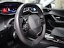 Peugeot 2008 Allure Pack PureTech 130pk EAT8 Automaat, Rijklaarprijs, Navigatie Adaptieve Cruise Control LED verlichting Trekhaak