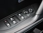 Peugeot 2008 Allure Pack PureTech 130pk EAT8 Automaat, Rijklaarprijs, Navigatie Adaptieve Cruise Control LED verlichting Trekhaak