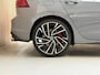 Volkswagen Golf 2.0 TSI GTI - IQ LIGHTS - PANORAMADAK - HEAD UP - 19'' - TREKHAAK - BOMVOL!!