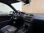 Volkswagen Tiguan 2.0 TSI 4Motion R LINE - 220PK - PANORAMADAK - MEMORY STOELEN - LEER - 20''