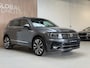 Volkswagen Tiguan 2.0 TSI 4Motion R LINE - 220PK - PANORAMADAK - MEMORY STOELEN - LEER - 20''