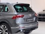 Volkswagen Tiguan 2.0 TSI 4Motion R LINE - 220PK - PANORAMADAK - MEMORY STOELEN - LEER - 20''