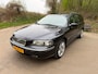 Volvo V70 2.4 T AWD 7-Persoons/Nwe Distributie&APK.