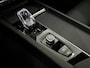 Volvo XC60 2.0 T6 Plug-in hybrid AWD Ultra Black Edition Facelift Panoramadak, Harman/Kardon, Luchtvering, Elektrische trekhaak, 360 Camera, Memory stoelen, Head-up display, 1 jaar garantie