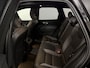 Volvo XC60 2.0 T6 Plug-in hybrid AWD Ultra Black Edition Facelift Panoramadak, Harman/Kardon, Luchtvering, Elektrische trekhaak, 360 Camera, Memory stoelen, Head-up display, 1 jaar garantie