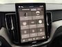 Volvo XC60 2.0 T6 Plug-in hybrid AWD Ultra Black Edition Facelift Panoramadak, Harman/Kardon, Luchtvering, Elektrische trekhaak, 360 Camera, Memory stoelen, Head-up display, 1 jaar garantie