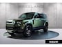 Land Rover Defender 110 P300e FOREST EDITION | Panoramadak | Cold Climate | Trekhaak