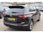 Volkswagen Tiguan 1.4 TSI ACT Connected Series Virtual Cockpit, Apple Carplay, Panoramadak, Schuif- kanteldak, Trekhaak, Navigatie, Stoelverwarming