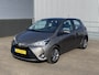 Toyota Yaris 1.5 VVT-i Energy Stoelverwarming, stoere matte grijze velgen, achteruitrij camera, cruise control, automaat!