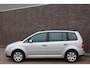 Volkswagen Touran 1.6-16V FSI Optive I, airco, seer nette auto, trekhaak, 5 zits