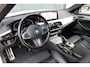 BMW 5-Serie Touring 530e xDrive High Executive | adap. cruise | panoramadak | elek. trekhaak | harmankardon | keyless | camera