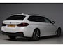 BMW 5-Serie Touring 530e xDrive High Executive | adap. cruise | panoramadak | elek. trekhaak | harmankardon | keyless | camera