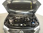 Volkswagen T-Roc 1.5 TSI 150pk DSG Style Business Navigatie Parkeersensoren DAB+ App-Connect