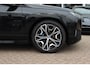 BMW iX xDrive40 Executive 77 kWh / Trekhaak / Panoramadak / 360Camera / Luchtvering / Harman Kardon / 22'' / CarPlay / DAB / Dodehoek / ACC