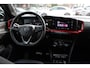 Opel Mokka-e GS Line 50-kWh / Camera / Leder / CarPlay / 18'' / Sfeerverlichting / Keyless / Stoelverwarming / Dodehoek / DAB / Cruise Control / Warmtepomp