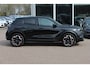 Opel Mokka-e GS Line 50-kWh / Camera / Leder / CarPlay / 18'' / Sfeerverlichting / Keyless / Stoelverwarming / Dodehoek / DAB / Cruise Control / Warmtepomp