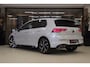 Volkswagen Golf 1.5 eTSI R-Line 3XR-LINE /PANO/H&K/CAM/CARPLAY/BOMVOL