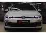 Volkswagen Golf 1.5 eTSI R-Line 3XR-LINE /PANO/H&K/CAM/CARPLAY/BOMVOL