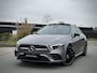 Mercedes-Benz A-klasse 250 e AMG Panoramadak|Multibeam|Camera|Sfeerverlichting|Keyless