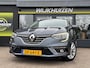 Renault Megane Estate 1.3 TCe GT-Line met Led !!! Carplay !!! Trekhaak !!! Nette staat !!!