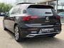 Volkswagen Golf 1.4 eHybrid Style DSG | Panoramadak | Navigatie | Climate | ACC cruise| Memory Seat | 16".