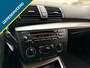 BMW 1-Serie 118i High Executive |Schuifdak |CruiseC |LM18