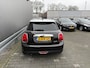 MINI Cooper Mini 1.5 Chili Business Clima, Leer, CC, PDC & Cam, Xenon, LM, nw. APK – Inruil Mogelijk –