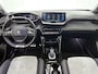 Peugeot e-2008 EV GT Pack 50 kWh 136pk Automaat | 1ste Eigenaar | Navigatie | Adaptieve Cruise Control | Stoelverwarming | Dodehoekdetectie | 18"LMV | Keyless Entry/Start | Apple Carplay/Android Auto |