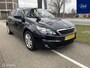 Peugeot 308 1.2 PureTech Blue Lion | Panoramadak | 1e Eigenaar | Trekhaak | NAV | Cruise