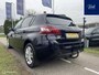 Peugeot 308 1.2 PureTech Blue Lion | Panoramadak | 1e Eigenaar | Trekhaak | NAV | Cruise