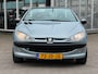 Peugeot 206 CC 1.6-16V Cabrio lage kms zeer nette voertuig