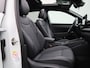 Volkswagen T-Roc 1.5 eTsi R-Line First Edition 150 PK Automaat | Panoramadak | Black Style | Lederen bekleding | Memory stoelen | Harman Kardon geluidssysteem | Apple Carplay | 19" Lichtmetalen velgen | IQ Light | 360 Camera | Android Auto | Achterklep elektrisch | Ruiten getint | Dodehoek sensoren | Parkeersensoren | Keyless access | Climate control |