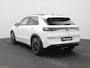 Volkswagen T-Roc 1.5 eTsi R-Line First Edition 150 PK Automaat | Panoramadak | Black Style | Lederen bekleding | Memory stoelen | Harman Kardon geluidssysteem | Apple Carplay | 19" Lichtmetalen velgen | IQ Light | 360 Camera | Android Auto | Achterklep elektrisch | Ruiten getint | Dodehoek sensoren | Parkeersensoren | Keyless access | Climate control |