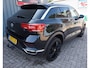 Volkswagen T-Roc 1.5 TSI Style Business Nav.Cruise.Pano.Clima.Pdc.19"Velgen
