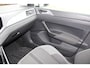 Volkswagen Polo 1.0 TSI Go | Incl. 12 maanden Garantie | Stoelverwarming | Parkeersensoren V+A | Cruise controle | Airco | LED Koplampen | Digital cockpit | Apple CarPlay/Android Auto |