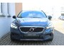 Volvo V40 Cross Country 1.5 T3 Polar+ Luxury 100% Dealeronderhouden | Panoramisch dak | Lederen bekleding | Verwarmbare voorstoelen | Harman Kardon Audio | 17-Inch Lichtmetalen velgen | Parkeersensoren voor + achter | Parkeercamera achter