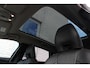 Volvo V40 Cross Country 1.5 T3 Polar+ Luxury 100% Dealeronderhouden | Panoramisch dak | Lederen bekleding | Verwarmbare voorstoelen | Harman Kardon Audio | 17-Inch Lichtmetalen velgen | Parkeersensoren voor + achter | Parkeercamera achter