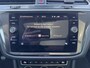 Volkswagen Tiguan 1.4 TSI CL Bns | AFNEEMBARE TREKHAAK | PDC | ALCANTARA STL