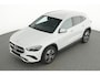 Mercedes-Benz GLA 250 e Plug-In Hybride MultiBeam Koplampen | Achteruitrijcamera | KeylessGo | Sfeerverlichting | Stoelverwarming voor. Inclusief 24 maanden MB Certified garantie voor Europa.