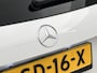 Mercedes-Benz GLA 250 e Plug-In Hybride | Stoelverwarming | Sfeerverlichting | Keyless GO | Car Play | Parkeerpakket met Camera | Inclusief 24 maanden Mercedes-Benz Certified garantie voor Europa.