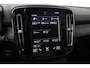 Volvo XC40 T5 Recharge Inscription | Leder | Panoramadak | Stoel+Stuurverwarming | Camera | Apple Carplay