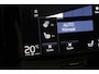 Volvo XC40 T5 Recharge Inscription | Leder | Panoramadak | Stoel+Stuurverwarming | Camera | Apple Carplay