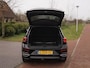 Volkswagen T-Roc 1.5 TSI Sport Business R | 2X R-Line | Sfeerverlichting | Trekhaak | Digital Cockpit | Automaat | NL-Auto |