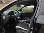 Volkswagen T-Roc 1.5 TSI Sport Business R | 2X R-Line | Sfeerverlichting | Trekhaak | Digital Cockpit | Automaat | NL-Auto |