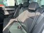 Skoda Karoq 1.5 TSI ACT Ambition / AUTOMAAT/ PANO/ KEYLESS/ ADAPTIVE CRUISE/ DIGITAL DASH/ DAB/ NAVI/ SMARTLINK/ CLIMA/ STUUR+ STOELVERWARMING V+A/ PARK. SENSOREN + CAMERA/ 17'' LMV